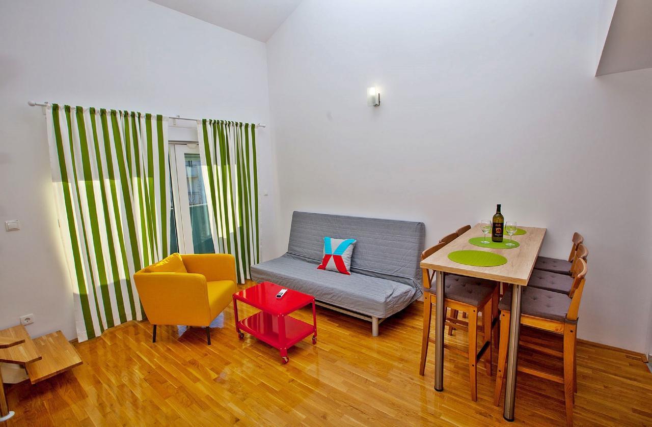 Apartments Roses Stobreč Buitenkant foto