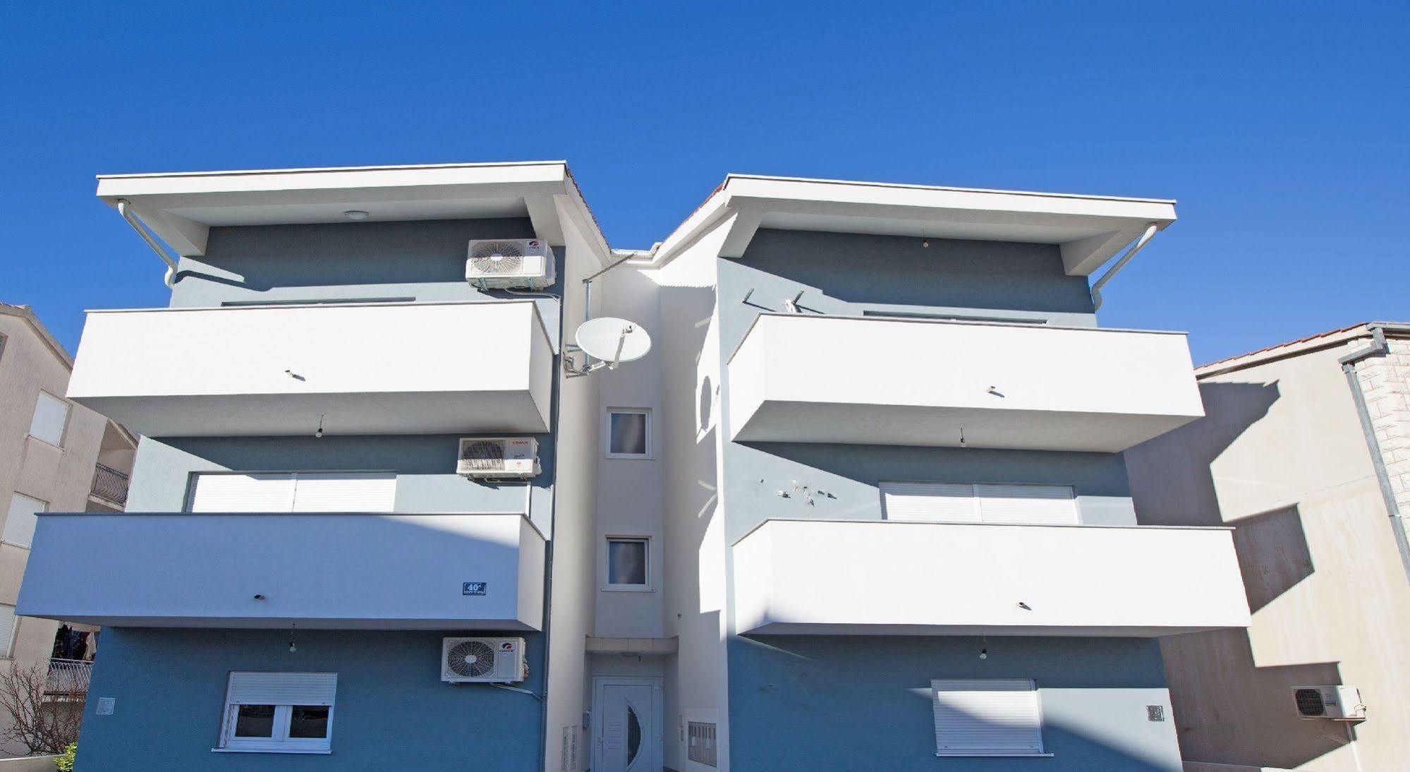 Apartments Roses Stobreč Buitenkant foto